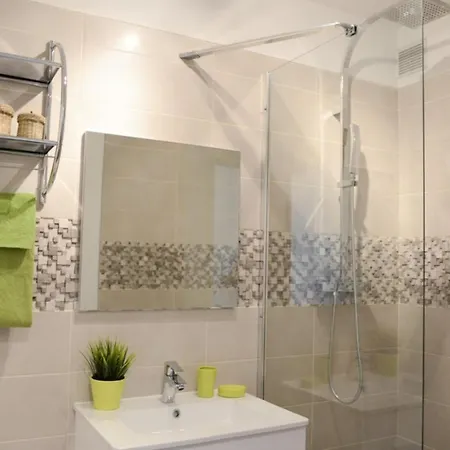 Quiet Between Train Stations And The Opera. *