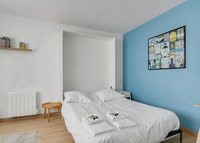 Quiet Between Train Stations And The Opera.